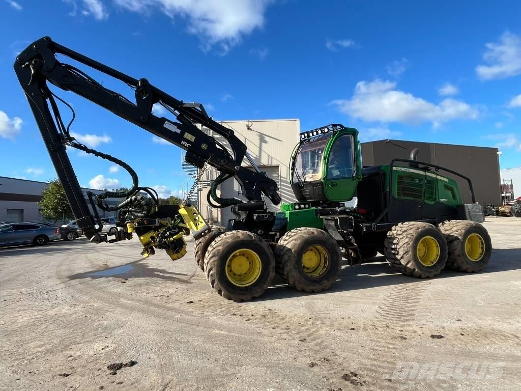 John Deere 1270G 8W حصادات
