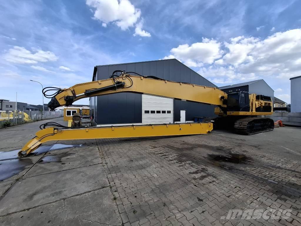 CAT 374 D L مناولات المخلفات / مناولات صناعية