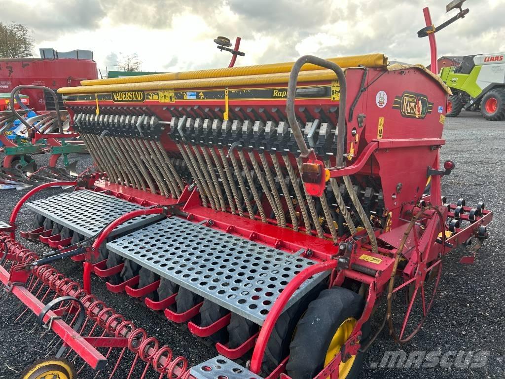 Väderstad Rapid400C مثاقيب