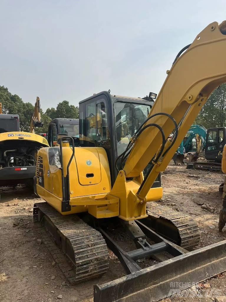 Komatsu PC 56 حفارات صغيرة أقل من 7 طن (حفارات صغيرة)