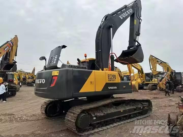 Volvo EC 290 حفارات زحافة
