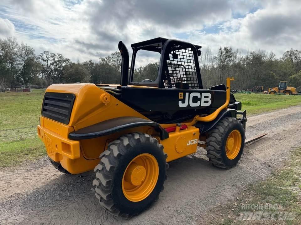 JCB 520-50 مناولات متداخلة