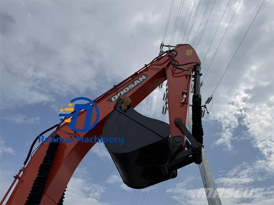 Doosan DX 225 LC-9C حفارات زحافة