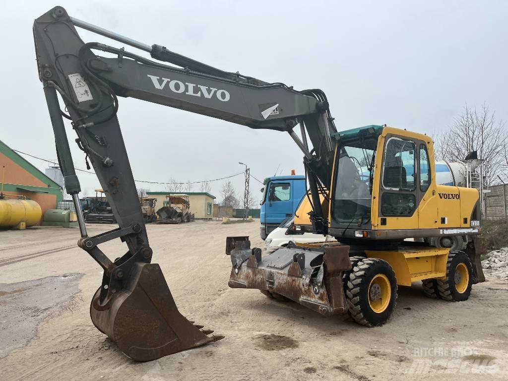 Volvo EW 180 B حفارات بعجل