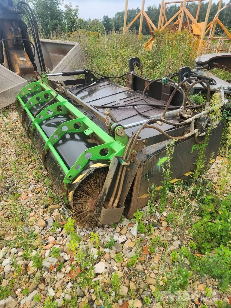 PMC SWB2500 كناسات
