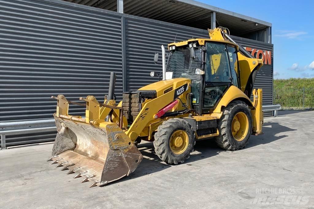 CAT 422 F TURBO لوادر ذات جرافات عكسية