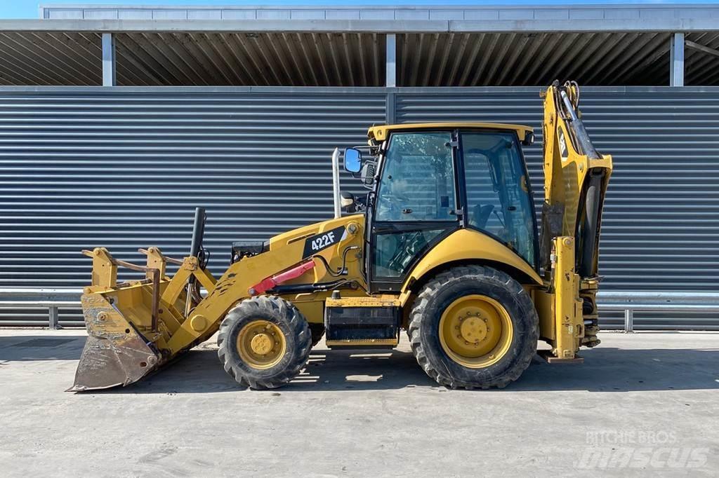 CAT 422 F TURBO لوادر ذات جرافات عكسية