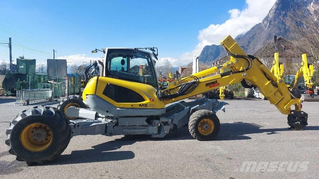 Menzi Muck M535 حفارات بعجل