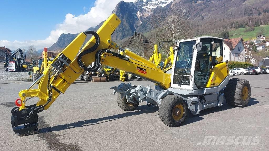 Menzi Muck M535 حفارات بعجل