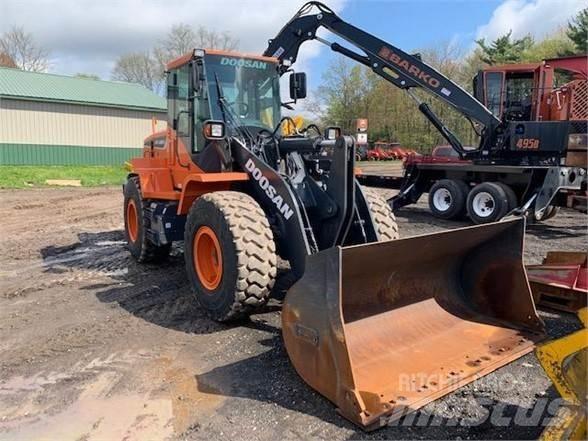 Doosan DL220-5 لوادر بعجل