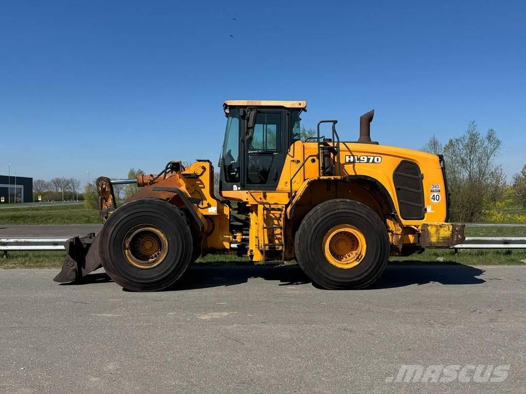 Hyundai HL970 لوادر بعجل