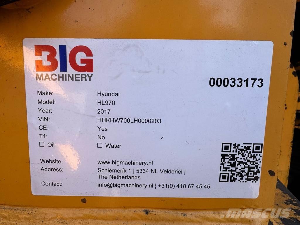 Hyundai HL970 لوادر بعجل