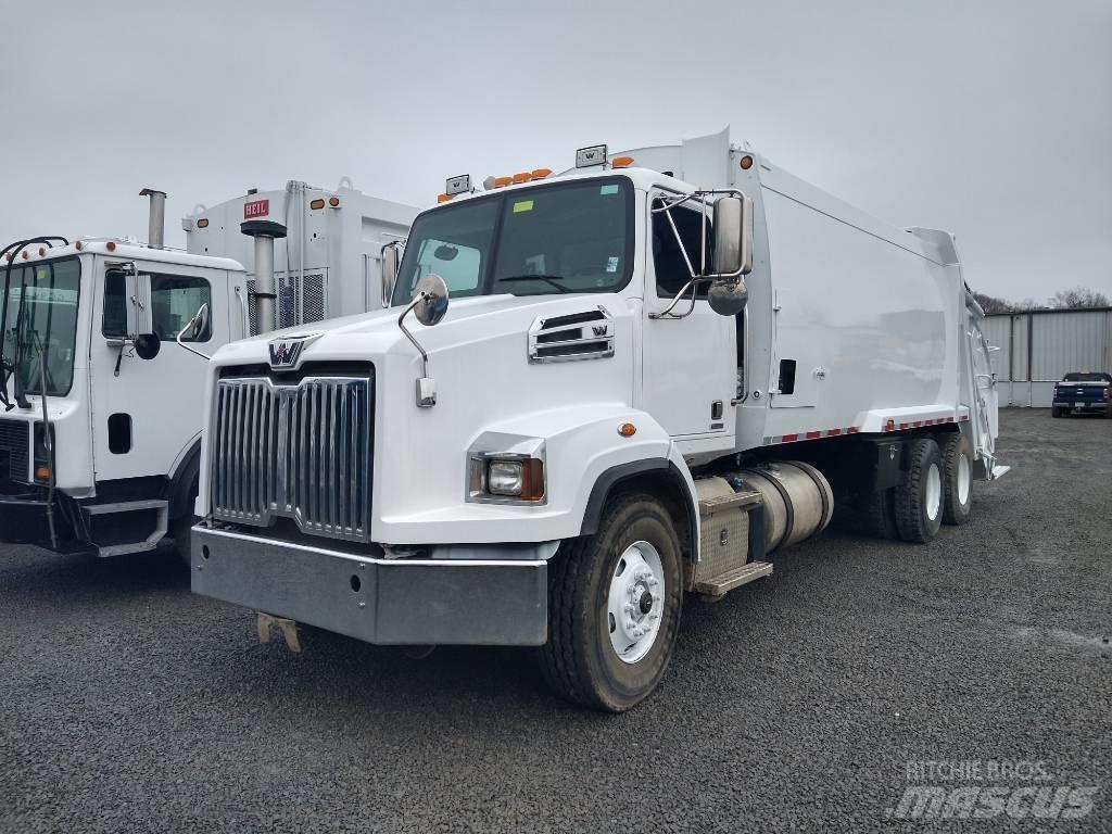 Western Star 4700 شاحنات المخلفات