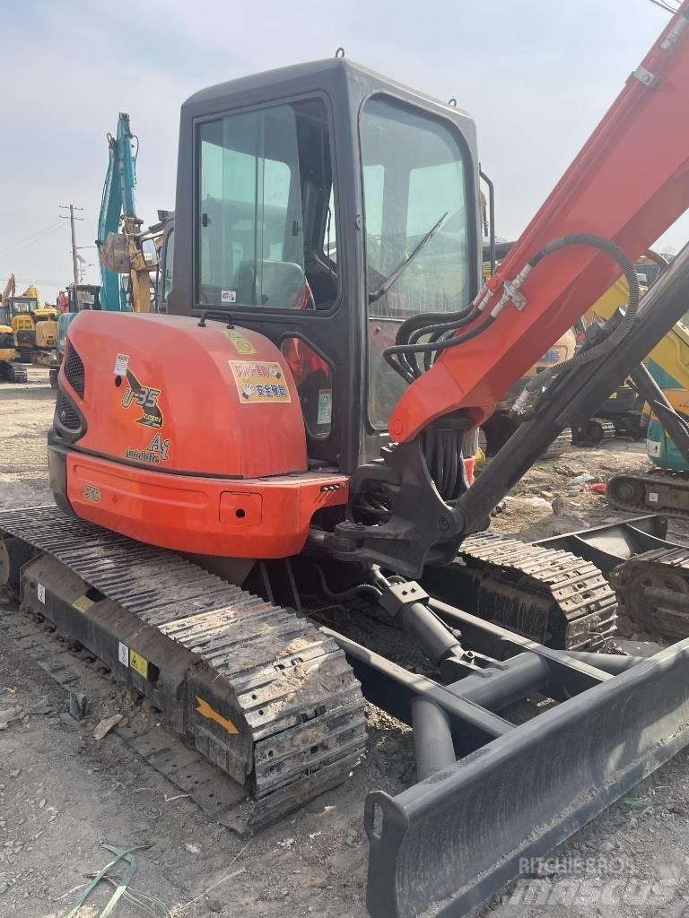 Kubota U 35 حفارات صغيرة أقل من 7 طن (حفارات صغيرة)