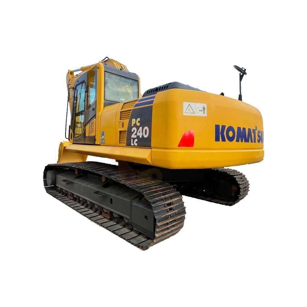 Komatsu PC 240 LC-8 حفارات زحافة