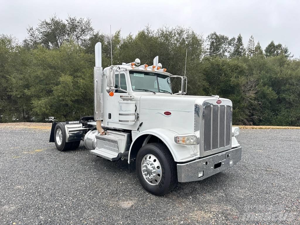 Peterbilt 389 وحدات الجر