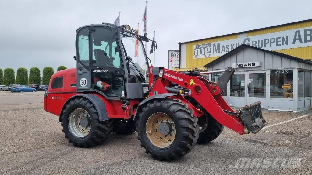 Weidemann 3070CX60 لوادر بعجل