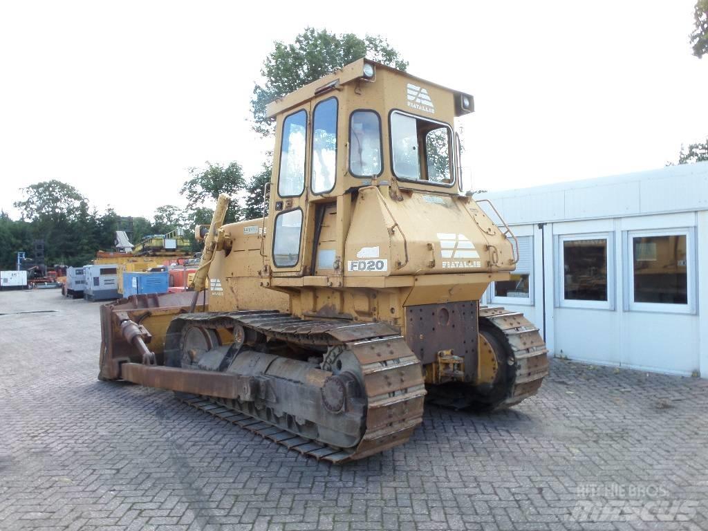 Fiat-Allis FD 20 بلدوزرات مجنزرة