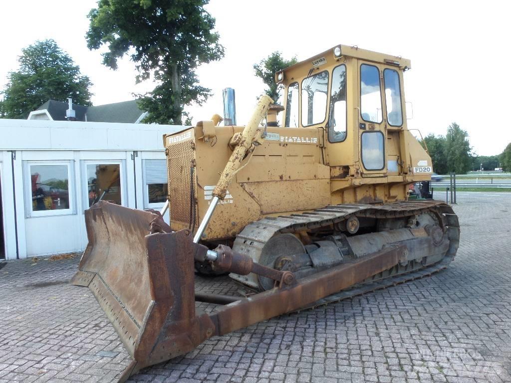 Fiat-Allis FD 20 بلدوزرات مجنزرة