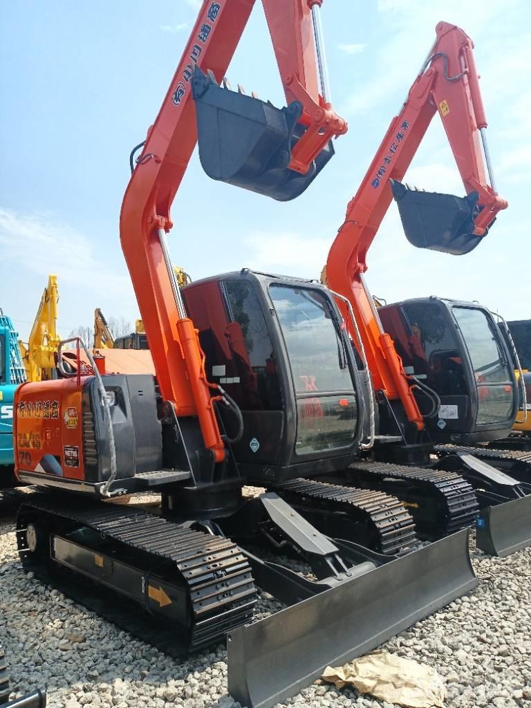 Hitachi ZX 70 حفارات صغيرة أقل من 7 طن (حفارات صغيرة)