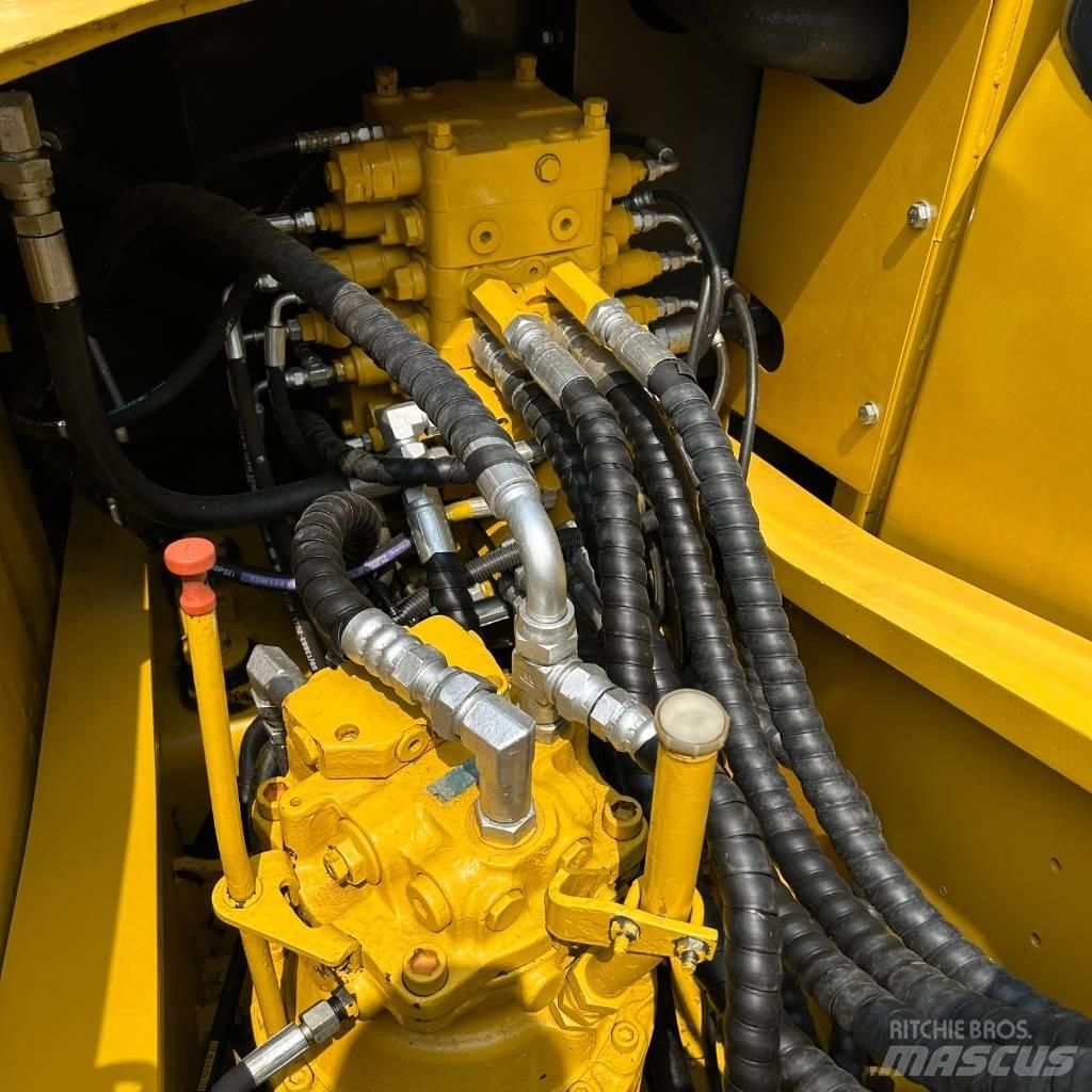 Komatsu 160 حفارات زحافة