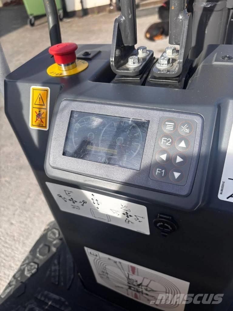 XCMG XE10E حفارات صغيرة أقل من 7 طن (حفارات صغيرة)