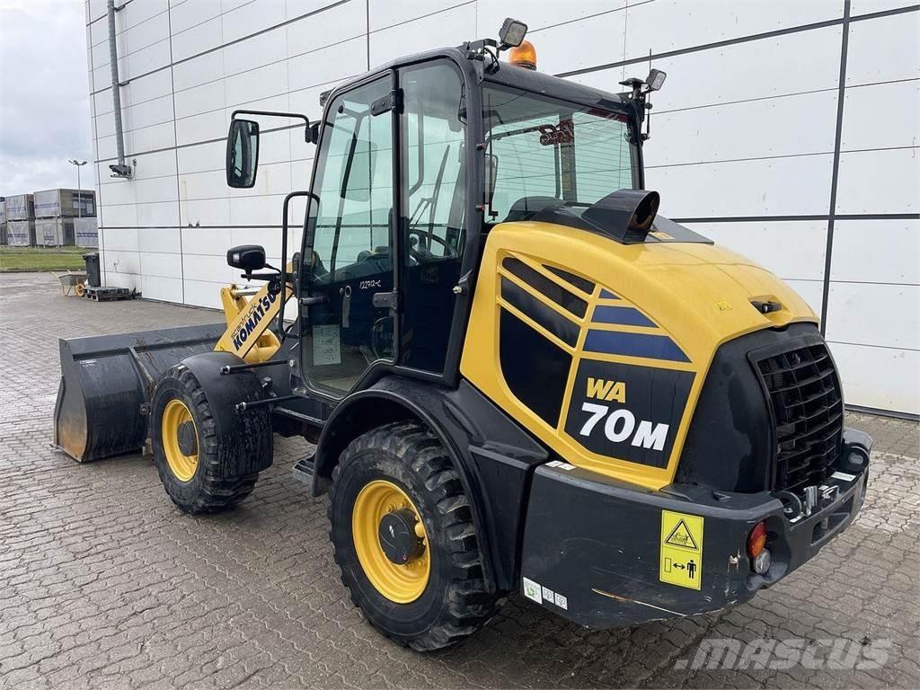 Komatsu WA70M-8EO لوادر متعددة الأغراض