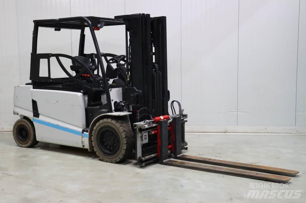 Hyundai 45B-7 شاحنات ذات رافعات شوكية تعمل بالكهرباء