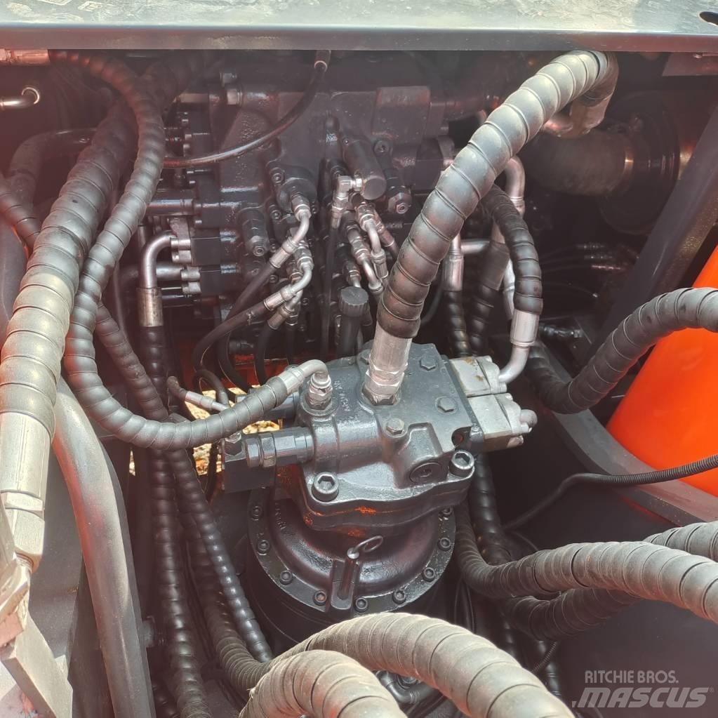 Doosan DX225LC-9C حفارات زحافة