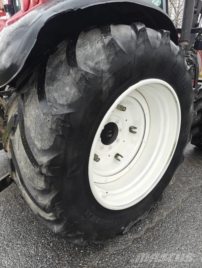 Valtra C 150 الجرارات