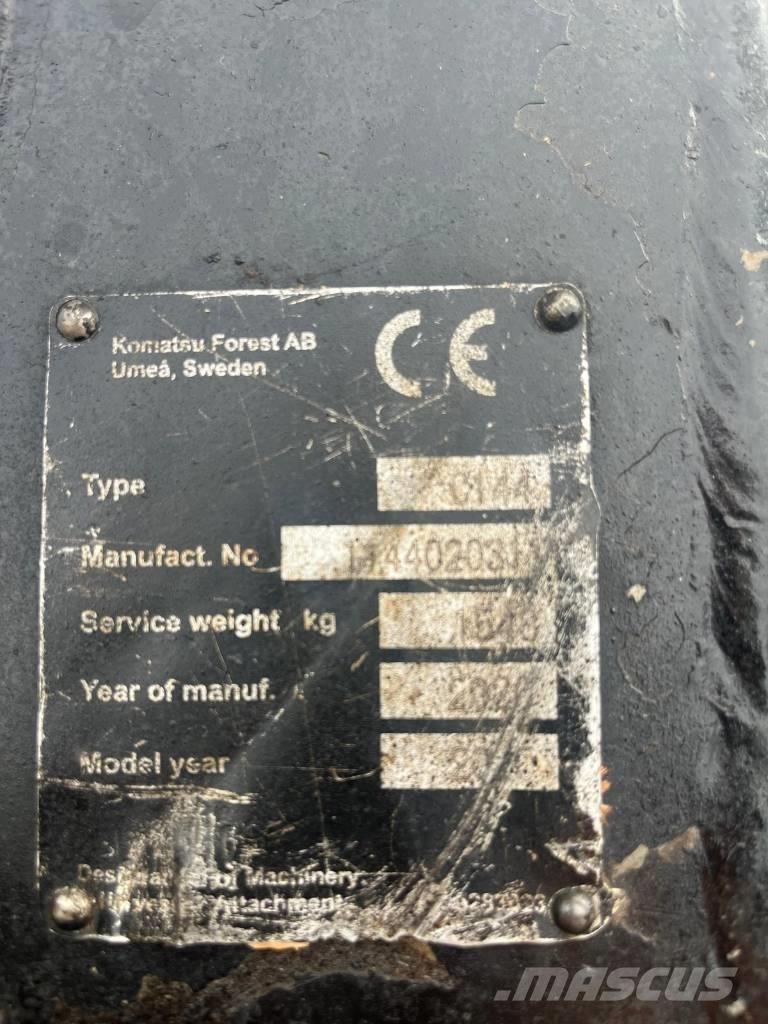 Komatsu 931 XC حصادات