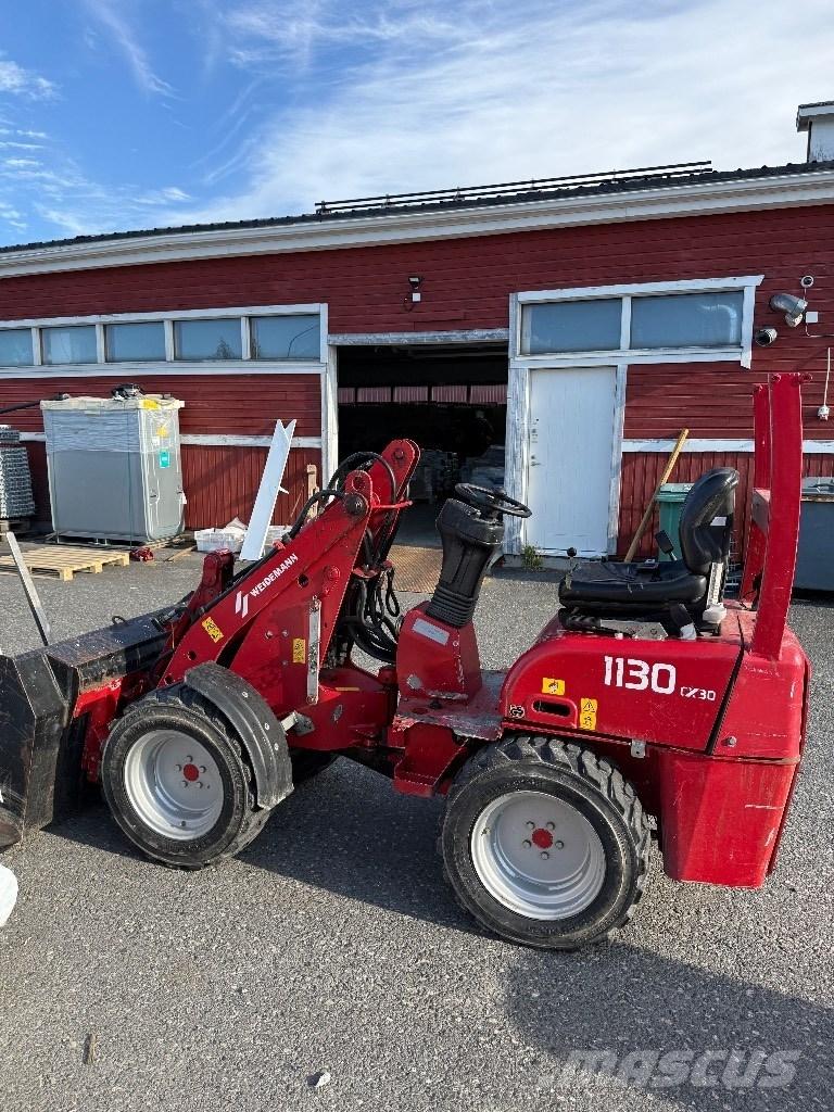 Weidemann 1130 cx30 لوادر صغيرة