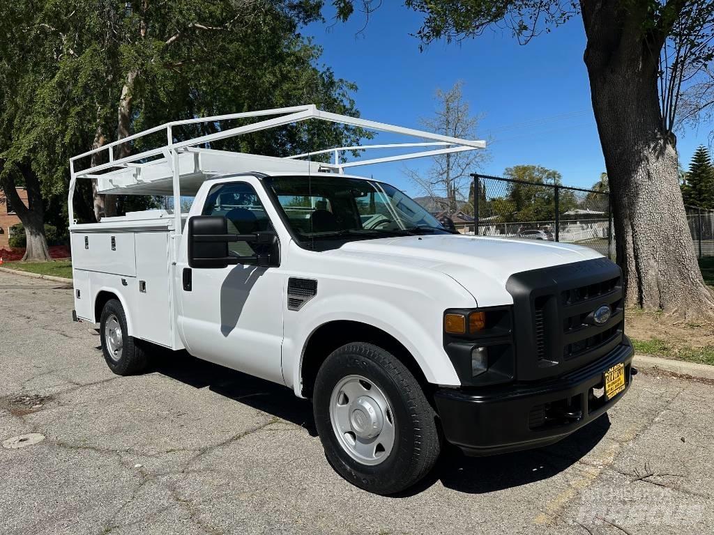 Ford F 250 SD شاحنات خفيفة/مفصلية الجوانب