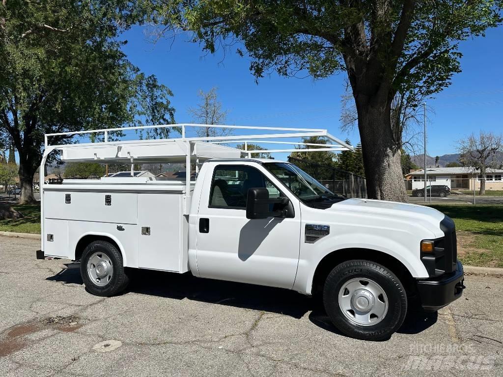 Ford F 250 SD شاحنات خفيفة/مفصلية الجوانب