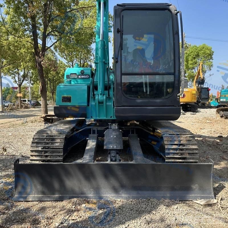 Kobelco SK75 حفارات زحافة