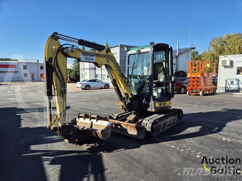 Yanmar Vio 33 U حفارات صغيرة أقل من 7 طن (حفارات صغيرة)