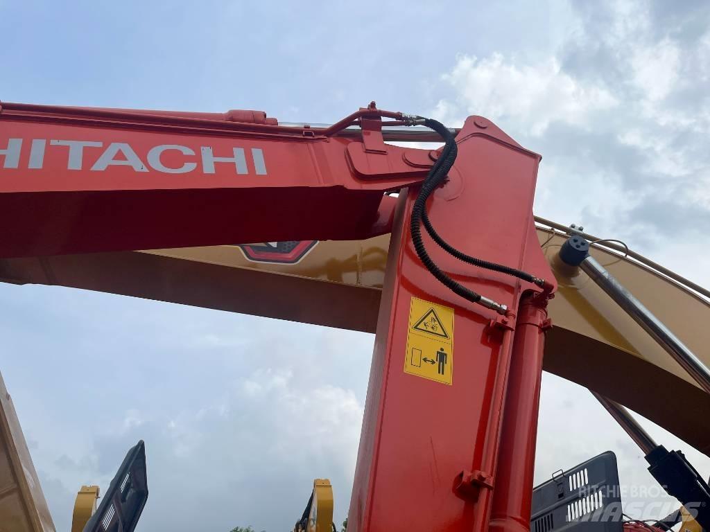 Hitachi ZX 130 حفارات زحافة