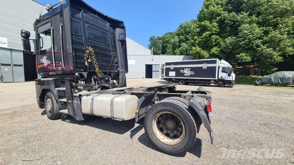 Renault Magnum 500 وحدات الجر