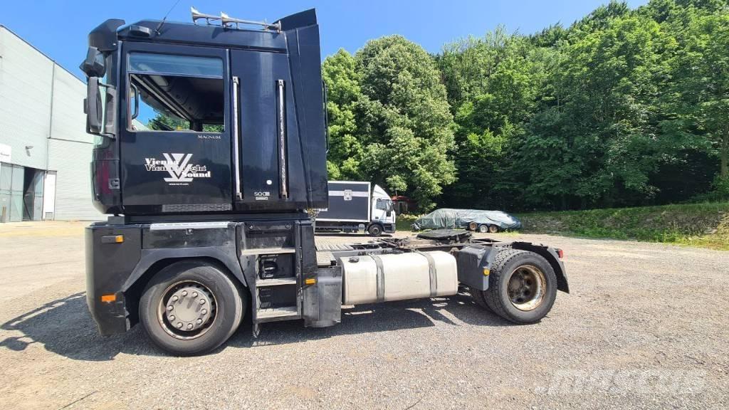 Renault Magnum 500 وحدات الجر