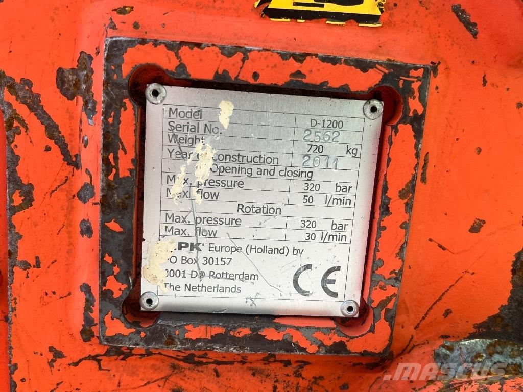 NPK D-1200 خطاطيف