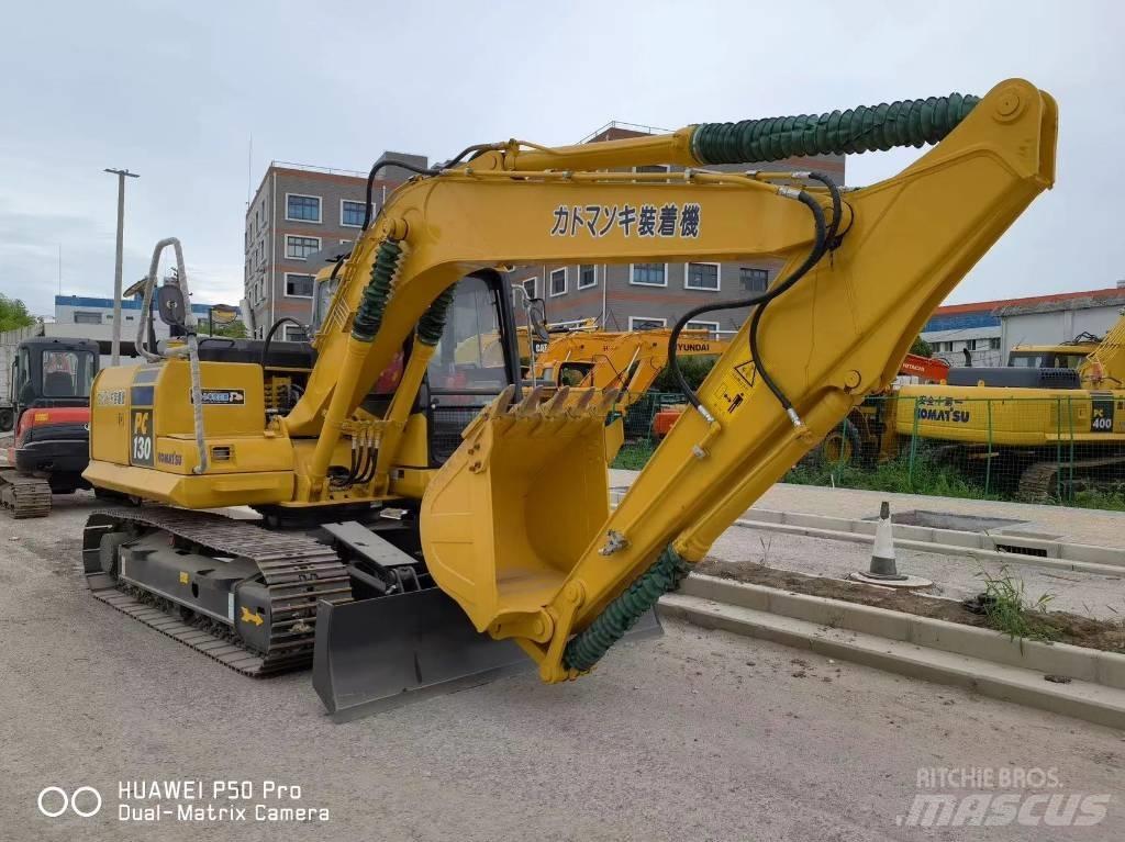 Komatsu PC130 حفارات زحافة