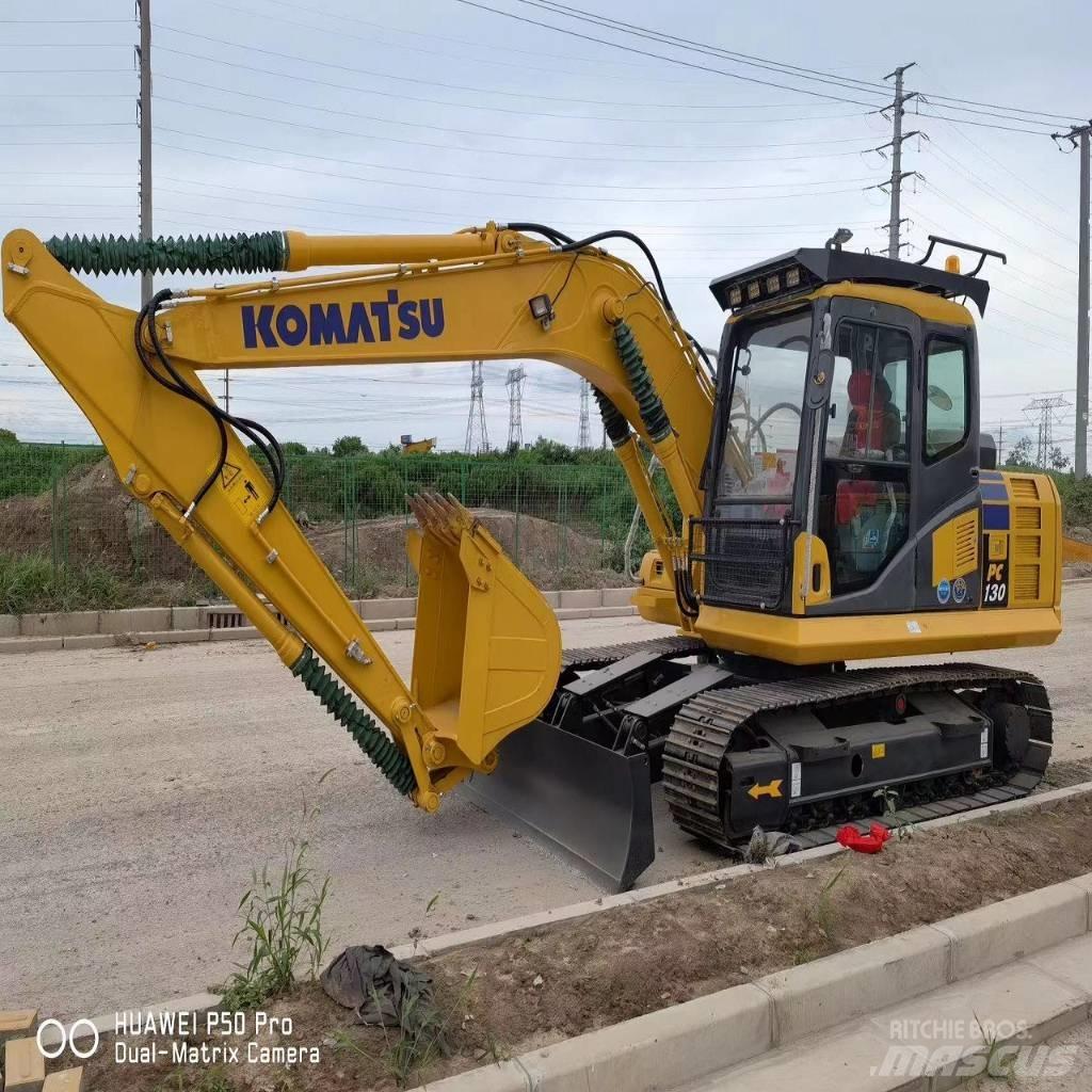 Komatsu PC130 حفارات زحافة