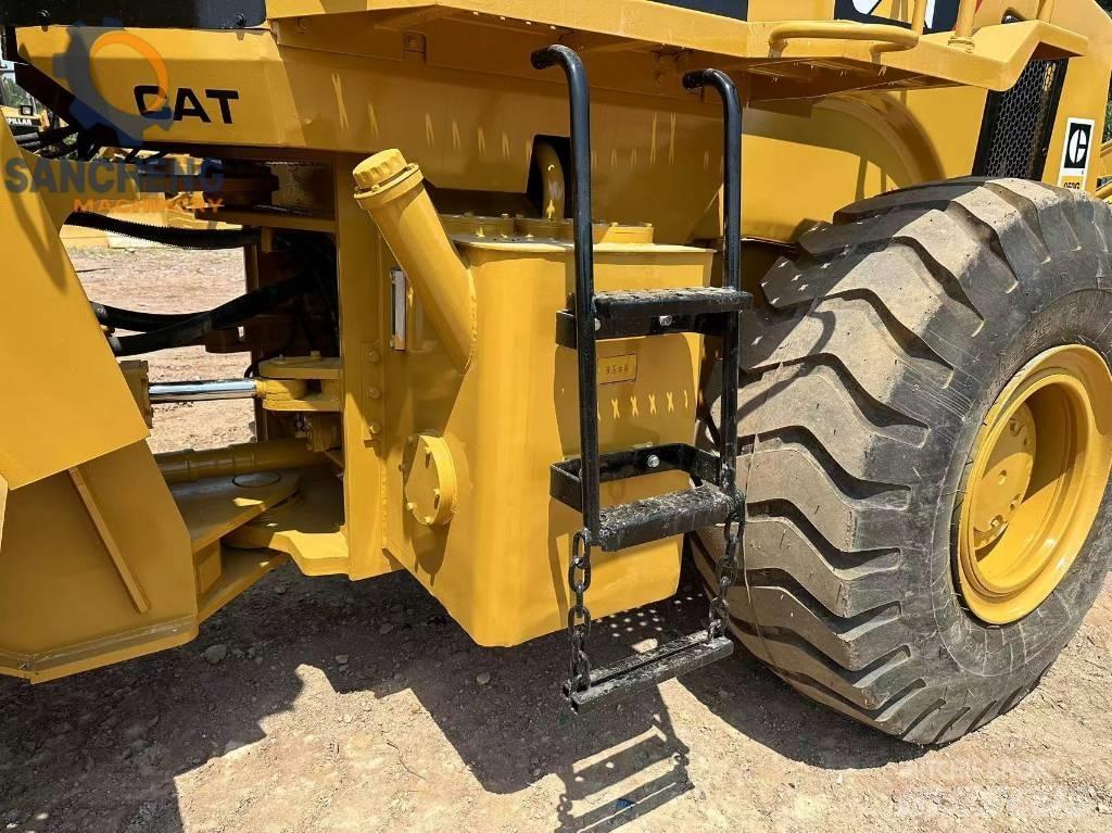 CAT 950 G لوادر بعجل