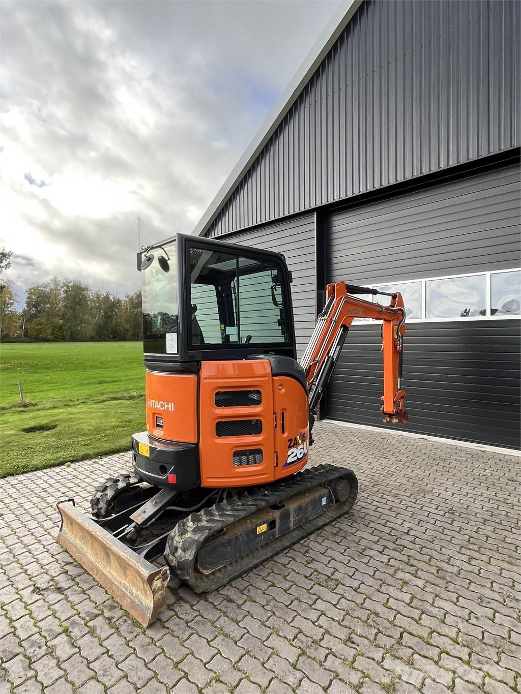 Hitachi ZX 26 U-6 CR حفارات صغيرة أقل من 7 طن (حفارات صغيرة)