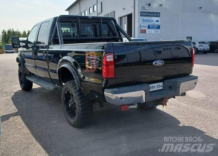 Ford F250 Lariat 4x4 شاحنات خفيفة/مفصلية الجوانب