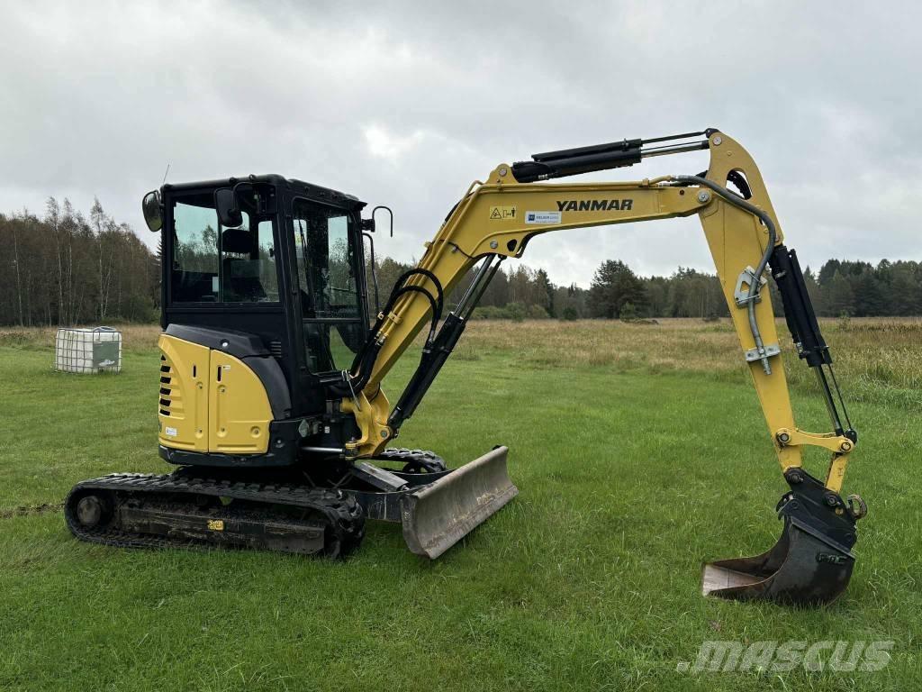 Yanmar Vio 38 حفارات صغيرة أقل من 7 طن (حفارات صغيرة)