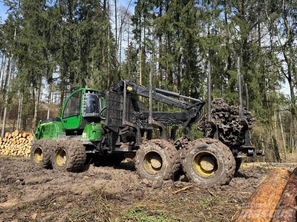 John Deere 1510 E شاحنات