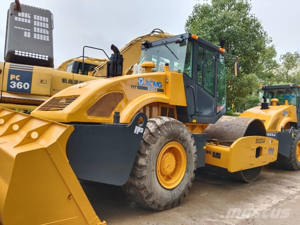 XCMG XS 223 J مداحل أحادية الأسطوانة