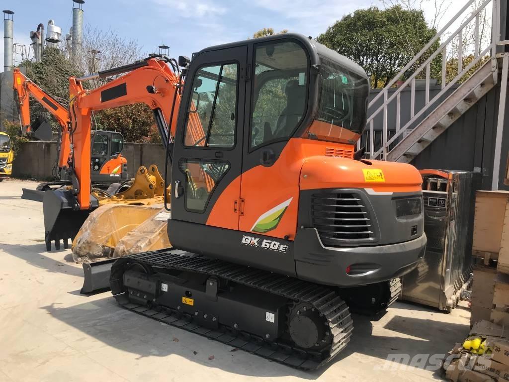 Doosan DX 60 حفارات زحافة