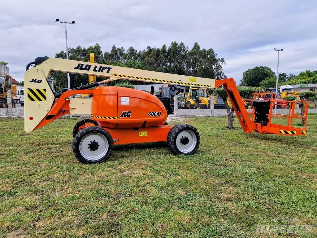 JLG 600 AJ رافعات سلة مفصلية